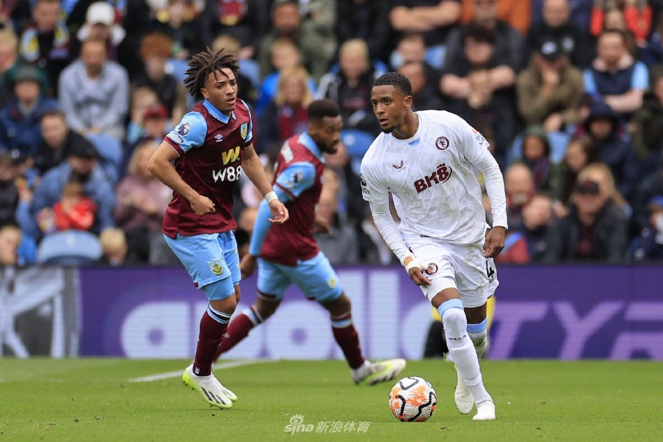 阿诺德与皇 阿诺德与皇