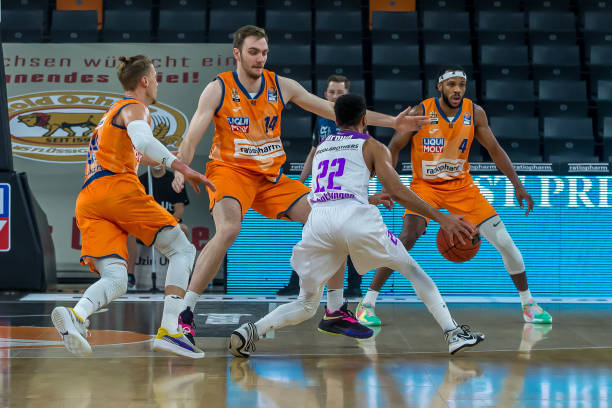 使他能在瞬 使他能在瞬